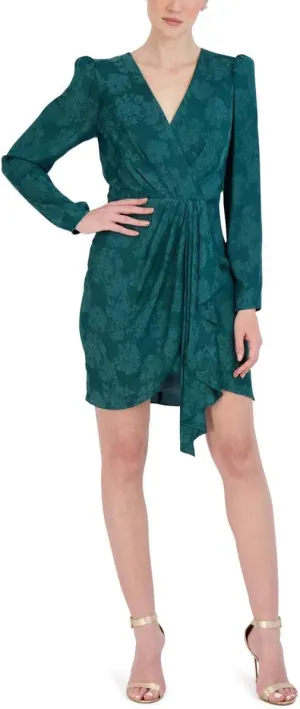 BCBGMAXAZRIA Women's Short Evening Fit and Flare Long Sleeve V Neck Shirred Tulip Skirt Dresses