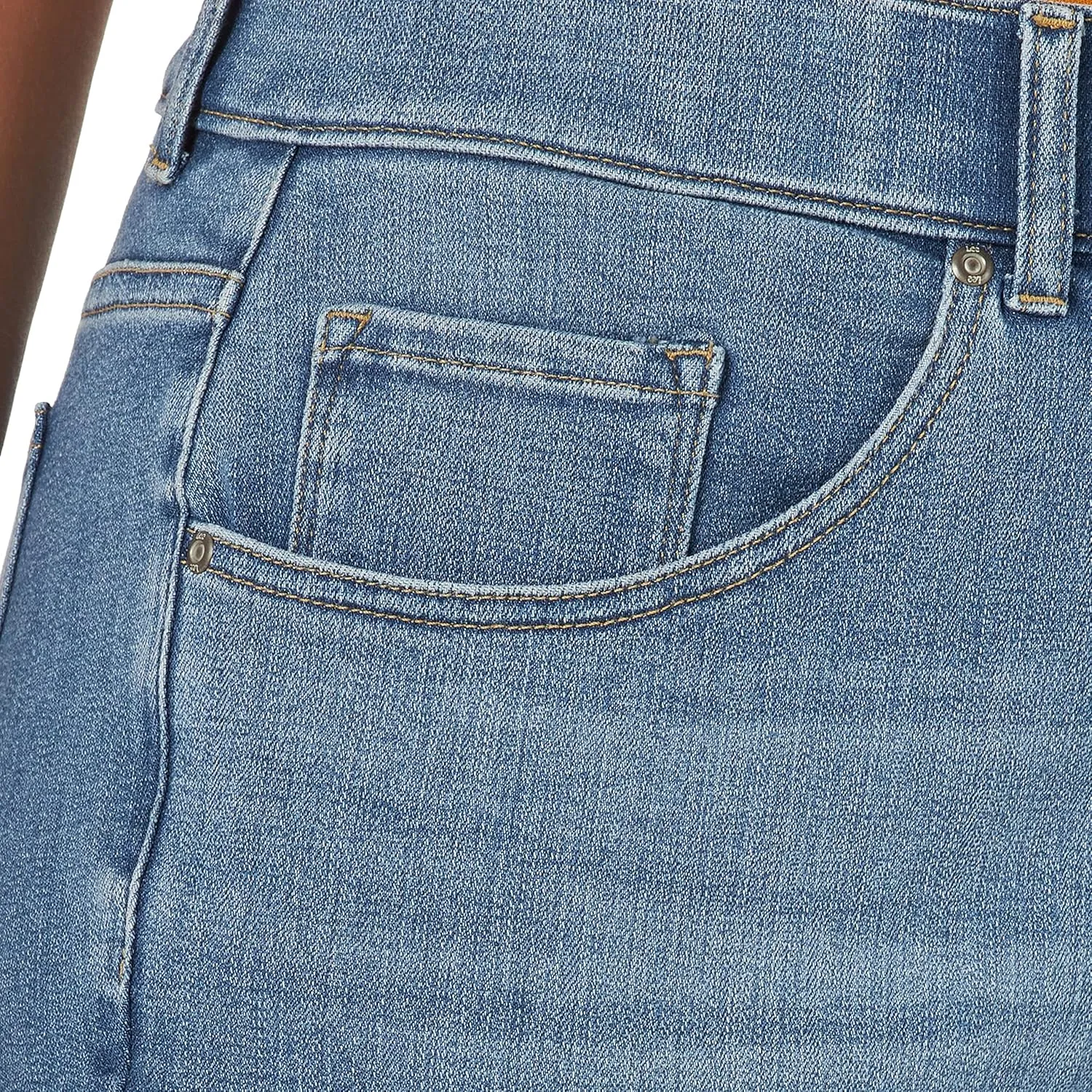 Lee Women's Plus Size Ultra Lux Mid-Rise Slim Fit Straight Leg Jean