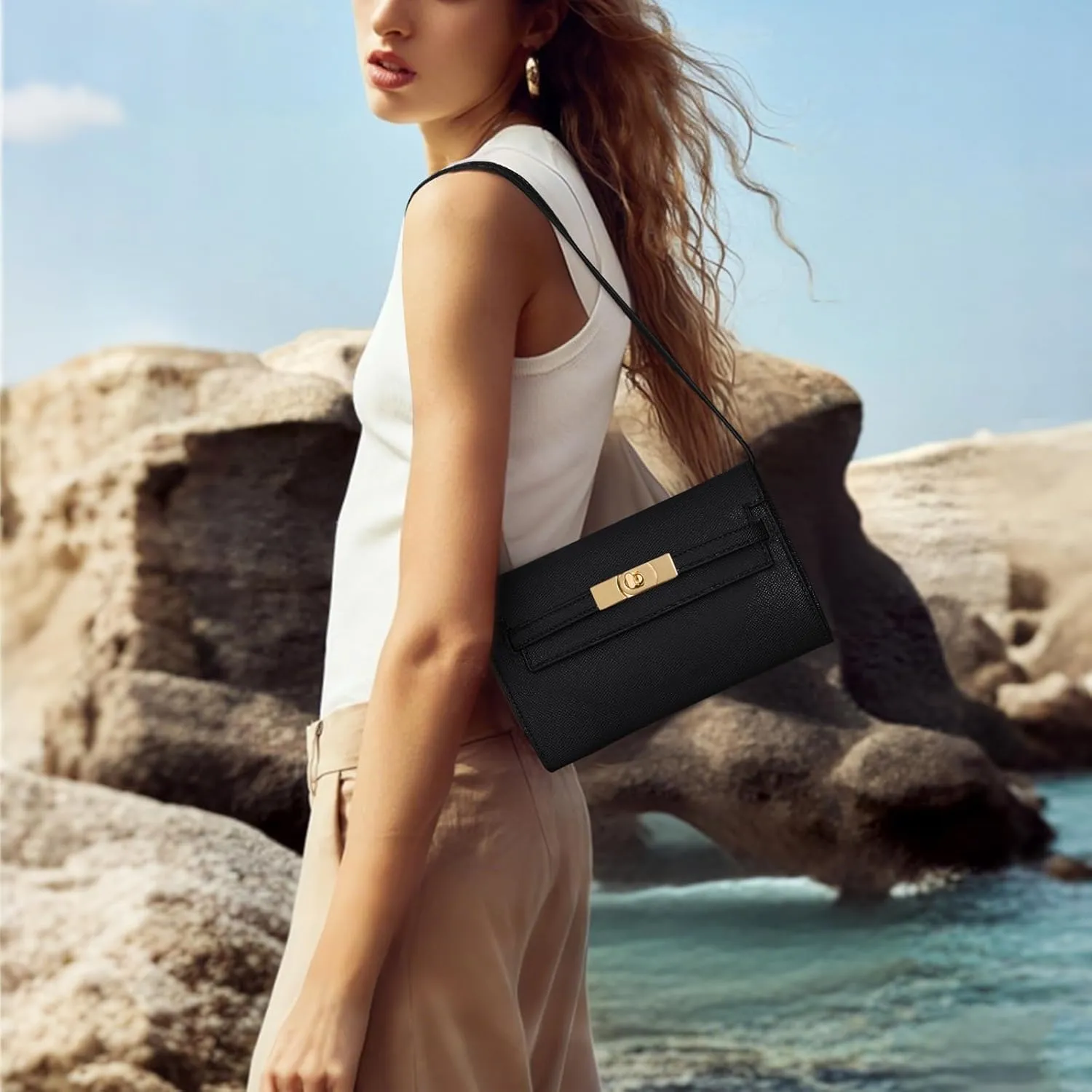 Mini Clutch Purse Vegan Leather Crossbody Bag for Women Small Shoulder Bag Designer Handbag with Strap