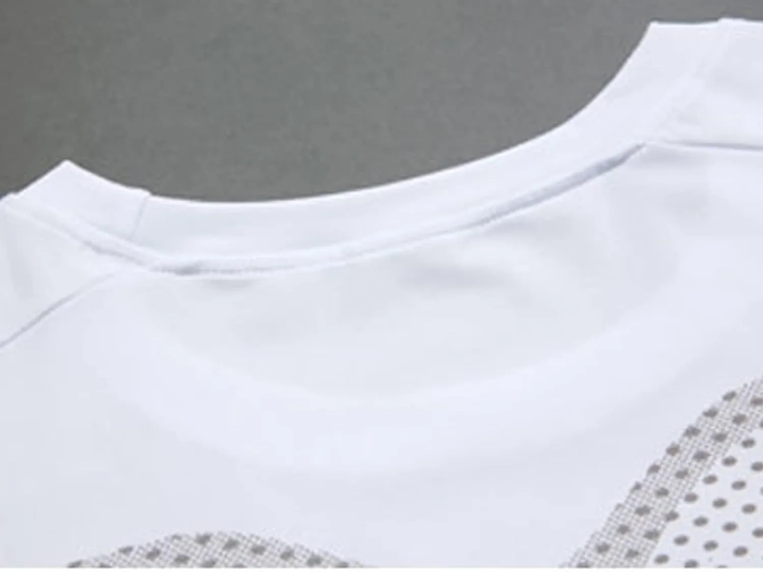 sandbank Men's Compression Shirts Long Sleeve Athletic Workout Base Layer Top Multi Packs