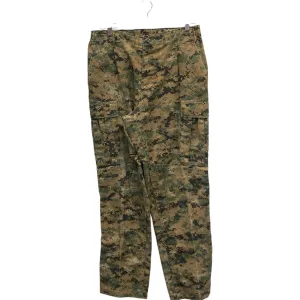 Vintage Digi Camo Cargo Pants 32x30