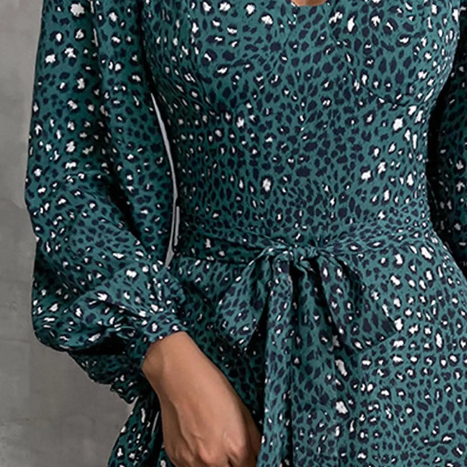 Womens Floral Ruffle Sun Dress Sundress V Neck Long Sleeve Smocked Skater Mini Dress Summer Print Swing A-Line Dresses