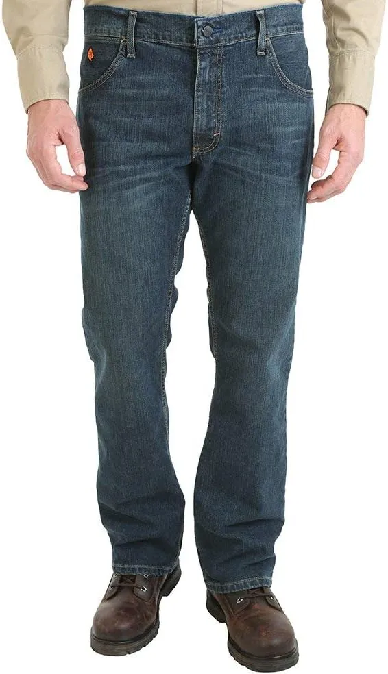Wrangler Men's Fr Flame-Resistant Retro Slim Boot Jean